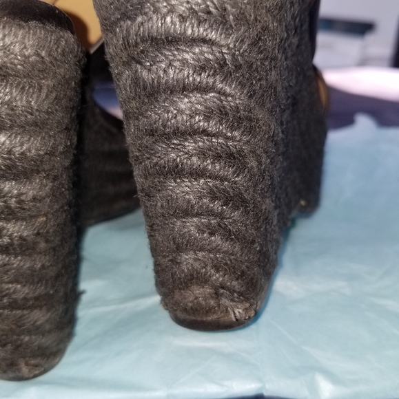 Michael Kors Angeline Wedge - Picture 4 of 8